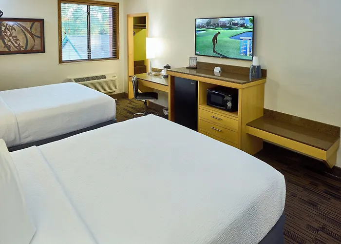 Livinn Hotel Minneapolis South / Burnsville